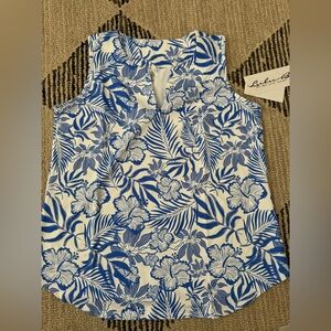 Lulu B  Sleeveless Keyhole Top NWT UPF+50 Fabric NWT